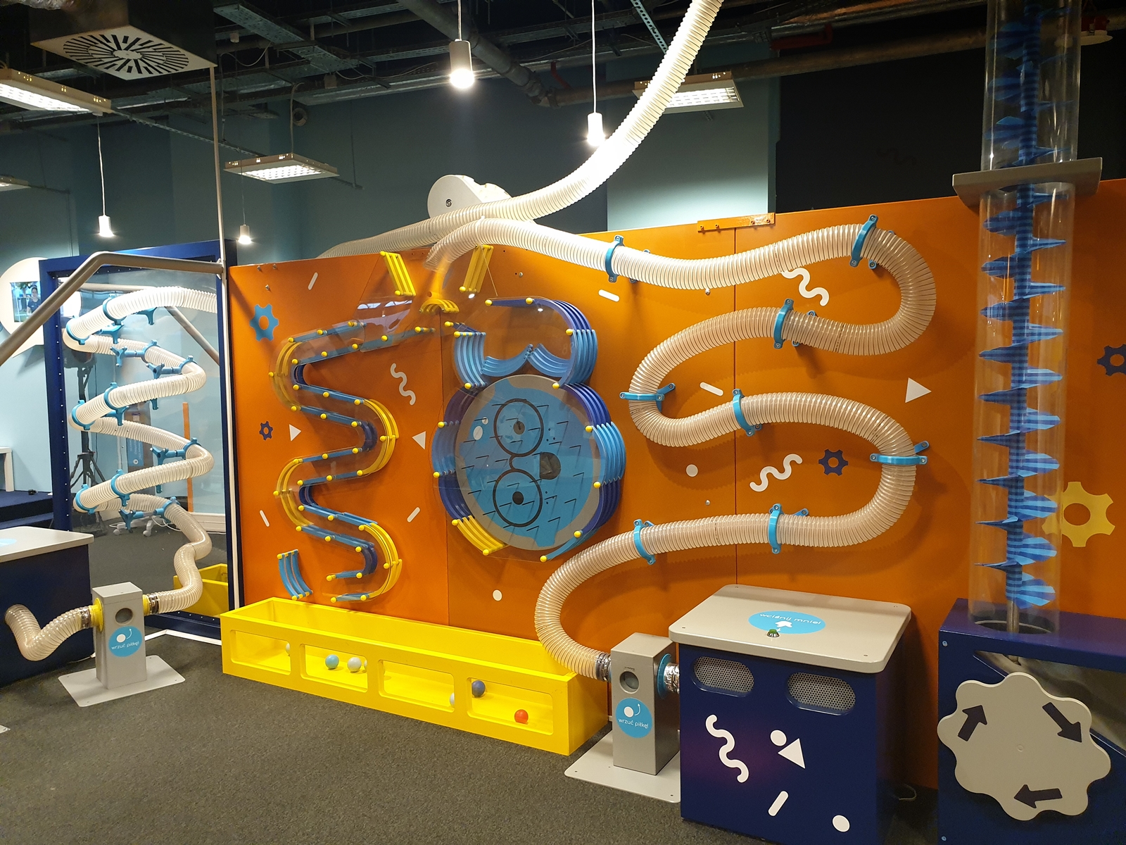 Zabawa edukacyjna w Smart Kids Planet